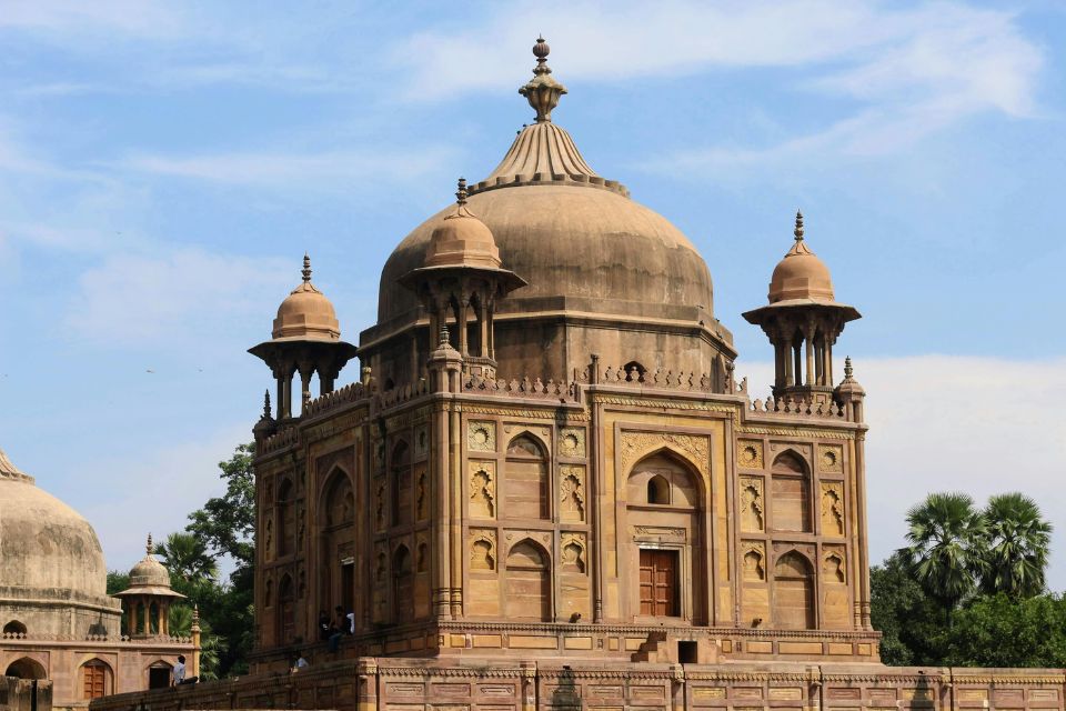 Khusro Bagh Prayagraj